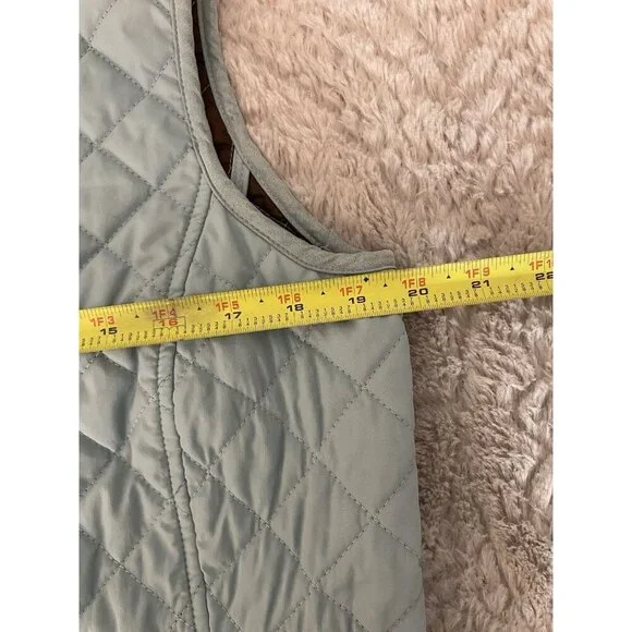 Van Heusen Women's Quilted Vest Medium Light Blue Zip Front Pockets Lined - Picture 8 of 9